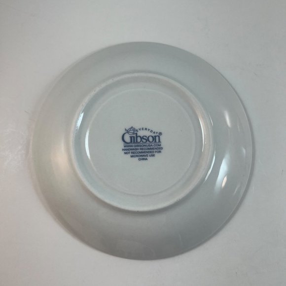 Gibson Everyday Holiday Gold Cups Saucers Holly Berries Lot of 4 Sets - Picture 13 of 16